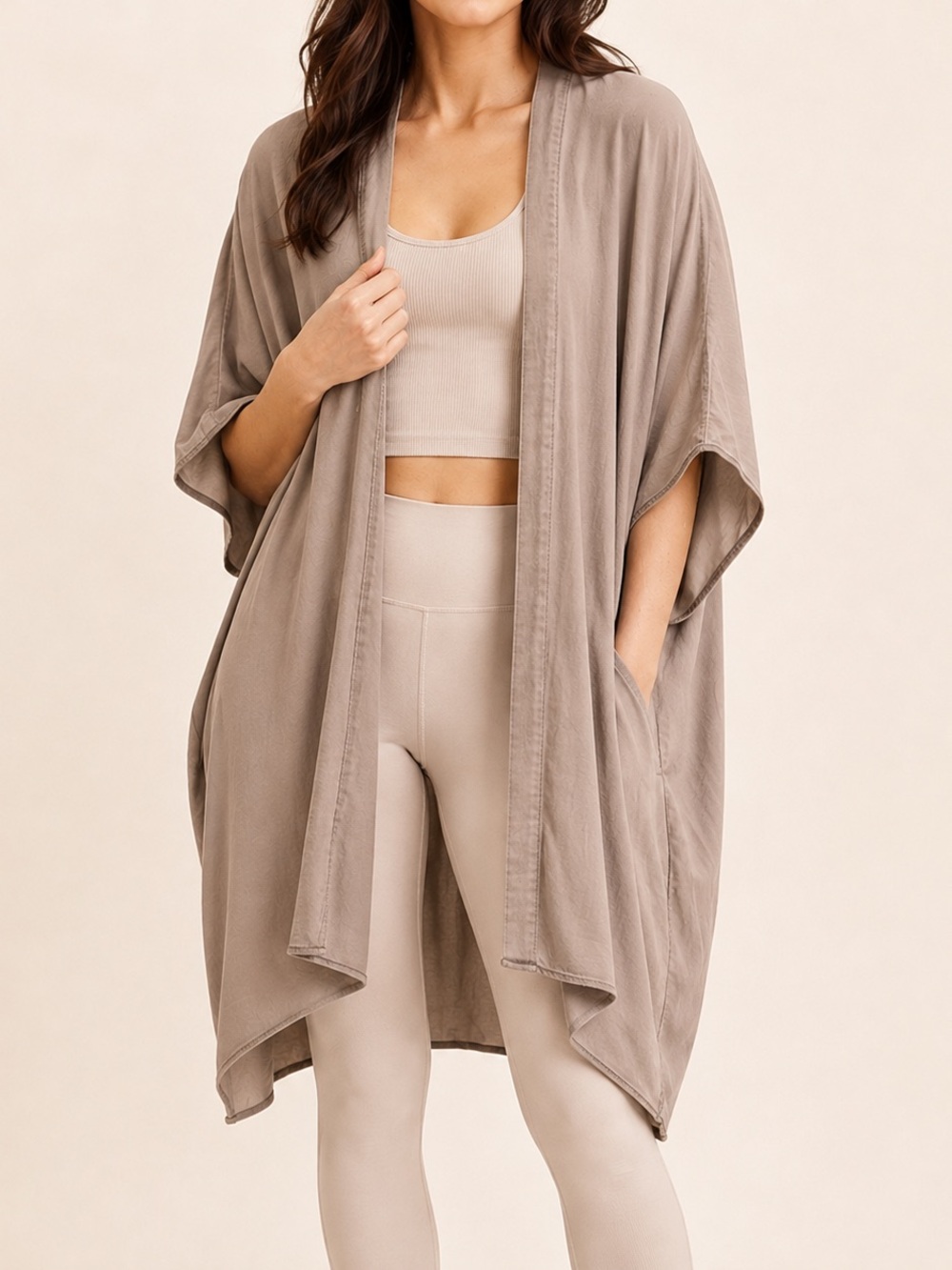 Aritzia Talula Open Front Kimono Cardigan in Light Taupe / Fits most Sizes